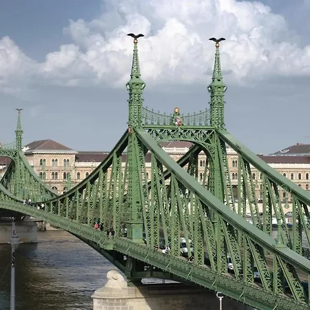 Budapestayz - Raday 3*