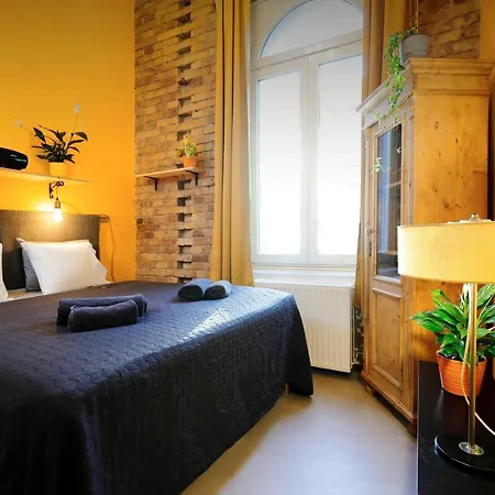 Hotel apartamentowy Budapestayz - Raday
