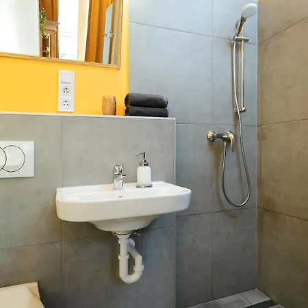 Budapestayz - Raday בודפשט