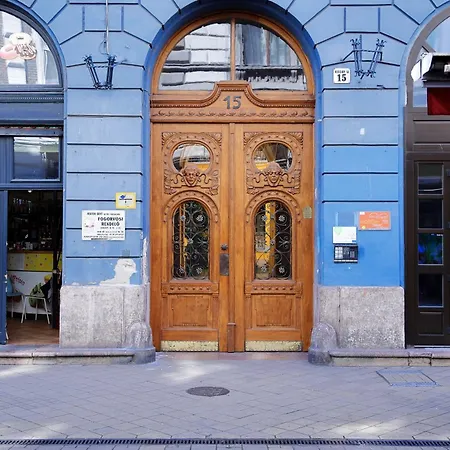 Hotel apartamentowy Budapestayz - Raday